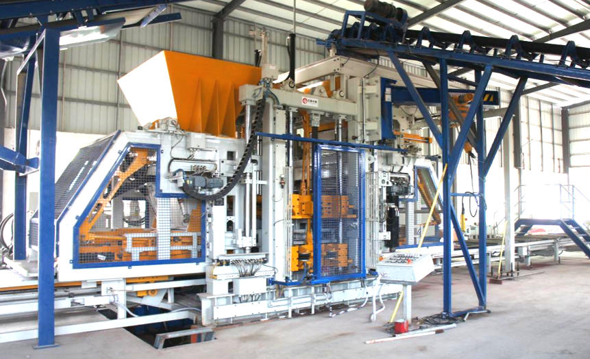 Quangong Kərpic maşınları, bir maşın tərəfindən idarə olunan cənub çini cənub-asfaltlanmış kərpic və almaz şəklində olan kərpiclər